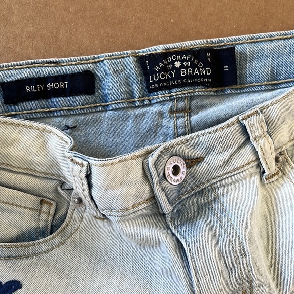 Lucky Brand Girl Sz 14 embroidered floral shorts - Picture 4 of 16